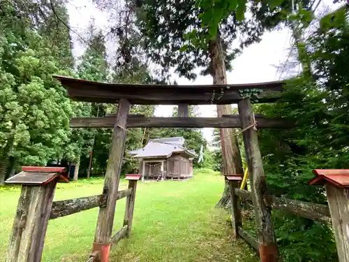 熊野社の鳥居