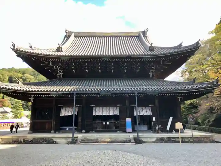 御寺 泉涌寺の本殿・本堂