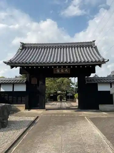 徳林寺の山門・神門