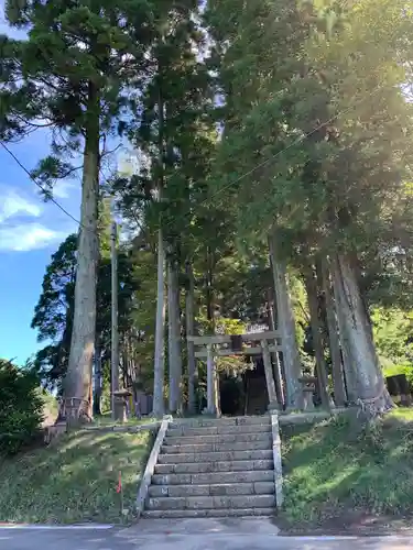 八幡神社の鳥居