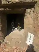 寿福寺の{uncategorized: "未分類", other: "その他", undefined: "問題あり", building: "その他建物", grave: "お墓", sacred_gate: "鳥居", guardian: "狛犬", statue: "像", buddha: "仏像", history: "歴史", nature: "自然", garden: "庭園", animal: "動物", pagoda: "塔", temizu: "手水舎", mountain_gate: "山門・神門", sanctuary: "本殿・本堂", subordinate: "末社・摂社", art: "芸術", scenery: "景色", jizo: "地蔵", ema: "絵馬", goshuin: "御朱印", omikuji: "おみくじ", items: "授与品その他", amulet: "お守り", goshuincho: "御朱印帳", eats: "食事", festival: "お祭り", votive_dance: "神楽", shichigosan: "七五三参", wedding: "結婚式", experience: "体験その他", initially: "初詣", around: "周辺", anti_infection: "感染症対策"}