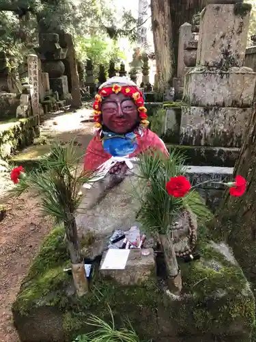 高野山金剛峯寺奥の院(和歌山県)