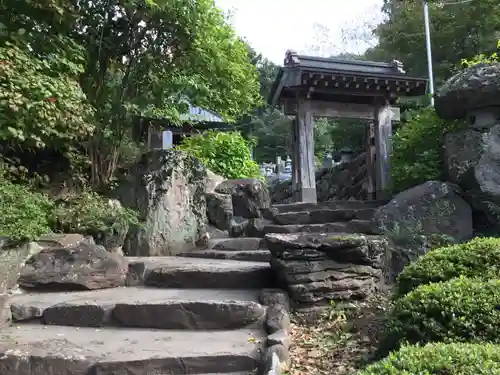 岩松院の庭園