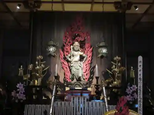 大聖護国寺の像