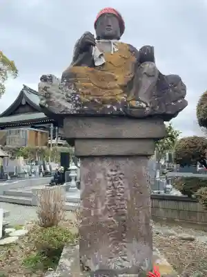 興全寺の{uncategorized: "未分類", other: "その他", undefined: "問題あり", building: "その他建物", grave: "お墓", sacred_gate: "鳥居", guardian: "狛犬", statue: "像", buddha: "仏像", history: "歴史", nature: "自然", garden: "庭園", animal: "動物", pagoda: "塔", temizu: "手水舎", mountain_gate: "山門・神門", sanctuary: "本殿・本堂", subordinate: "末社・摂社", art: "芸術", scenery: "景色", jizo: "地蔵", ema: "絵馬", goshuin: "御朱印", omikuji: "おみくじ", items: "授与品その他", amulet: "お守り", goshuincho: "御朱印帳", eats: "食事", festival: "お祭り", votive_dance: "神楽", shichigosan: "七五三参", wedding: "結婚式", experience: "体験その他", initially: "初詣", around: "周辺", anti_infection: "感染症対策"}