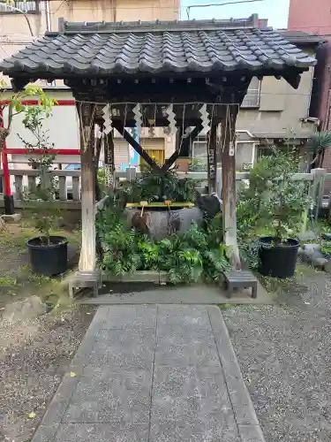 矢先稲荷神社の{uncategorized: "未分類", other: "その他", undefined: "問題あり", building: "その他建物", grave: "お墓", sacred_gate: "鳥居", guardian: "狛犬", statue: "像", buddha: "仏像", history: "歴史", nature: "自然", garden: "庭園", animal: "動物", pagoda: "塔", temizu: "手水舎", mountain_gate: "山門・神門", sanctuary: "本殿・本堂", subordinate: "末社・摂社", art: "芸術", scenery: "景色", jizo: "地蔵", ema: "絵馬", goshuin: "御朱印", omikuji: "おみくじ", items: "授与品その他", amulet: "お守り", goshuincho: "御朱印帳", eats: "食事", festival: "お祭り", votive_dance: "神楽", shichigosan: "七五三参", wedding: "結婚式", experience: "体験その他", initially: "初詣", around: "周辺", anti_infection: "感染症対策"}
