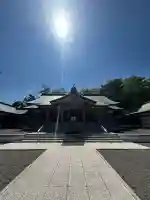 札幌護國神社の{uncategorized: "未分類", other: "その他", undefined: "問題あり", building: "その他建物", grave: "お墓", sacred_gate: "鳥居", guardian: "狛犬", statue: "像", buddha: "仏像", history: "歴史", nature: "自然", garden: "庭園", animal: "動物", pagoda: "塔", temizu: "手水舎", mountain_gate: "山門・神門", sanctuary: "本殿・本堂", subordinate: "末社・摂社", art: "芸術", scenery: "景色", jizo: "地蔵", ema: "絵馬", goshuin: "御朱印", omikuji: "おみくじ", items: "授与品その他", amulet: "お守り", goshuincho: "御朱印帳", eats: "食事", festival: "お祭り", votive_dance: "神楽", shichigosan: "七五三参", wedding: "結婚式", experience: "体験その他", initially: "初詣", around: "周辺", anti_infection: "感染症対策"}