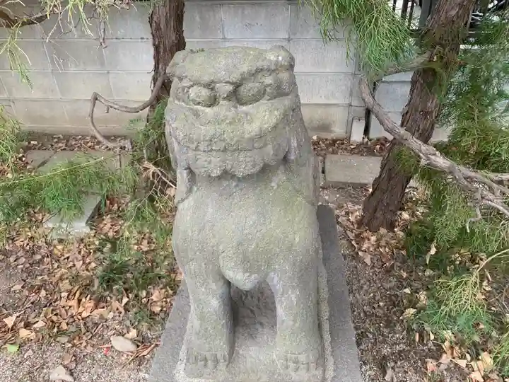 越谷香取神社の狛犬