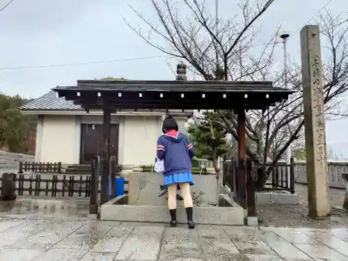 大宮八幡神社の手水舎