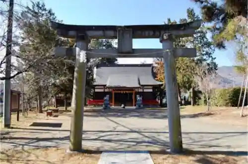 甲斐奈神社の鳥居