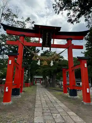 生島足島神社の鳥居