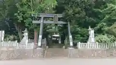 曾屋神社の鳥居