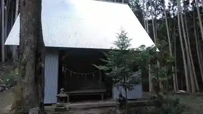 新宮神社の本殿・本堂