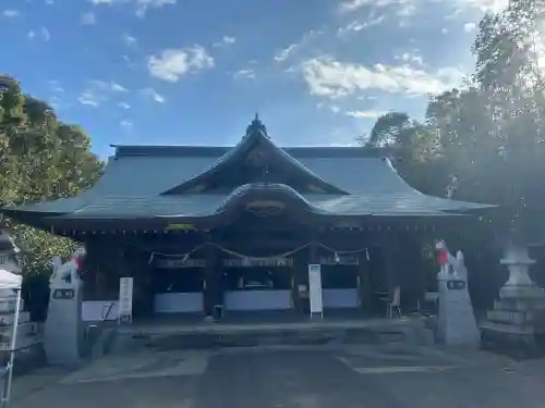 一葉稲荷神社の{uncategorized: "未分類", other: "その他", undefined: "問題あり", building: "その他建物", grave: "お墓", sacred_gate: "鳥居", guardian: "狛犬", statue: "像", buddha: "仏像", history: "歴史", nature: "自然", garden: "庭園", animal: "動物", pagoda: "塔", temizu: "手水舎", mountain_gate: "山門・神門", sanctuary: "本殿・本堂", subordinate: "末社・摂社", art: "芸術", scenery: "景色", jizo: "地蔵", ema: "絵馬", goshuin: "御朱印", omikuji: "おみくじ", items: "授与品その他", amulet: "お守り", goshuincho: "御朱印帳", eats: "食事", festival: "お祭り", votive_dance: "神楽", shichigosan: "七五三参", wedding: "結婚式", experience: "体験その他", initially: "初詣", around: "周辺", anti_infection: "感染症対策"}