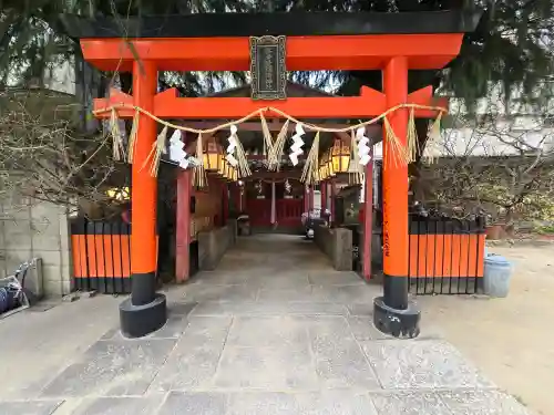 綱敷天神社の{uncategorized: "未分類", other: "その他", undefined: "問題あり", building: "その他建物", grave: "お墓", sacred_gate: "鳥居", guardian: "狛犬", statue: "像", buddha: "仏像", history: "歴史", nature: "自然", garden: "庭園", animal: "動物", pagoda: "塔", temizu: "手水舎", mountain_gate: "山門・神門", sanctuary: "本殿・本堂", subordinate: "末社・摂社", art: "芸術", scenery: "景色", jizo: "地蔵", ema: "絵馬", goshuin: "御朱印", omikuji: "おみくじ", items: "授与品その他", amulet: "お守り", goshuincho: "御朱印帳", eats: "食事", festival: "お祭り", votive_dance: "神楽", shichigosan: "七五三参", wedding: "結婚式", experience: "体験その他", initially: "初詣", around: "周辺", anti_infection: "感染症対策"}
