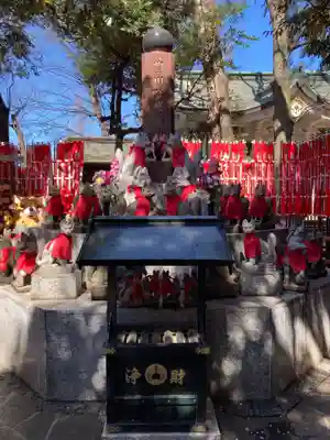 豊川稲荷東京別院の狛犬