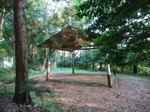 玉作湯神社の建物その他