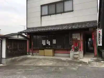毘沙門寺の本殿・本堂