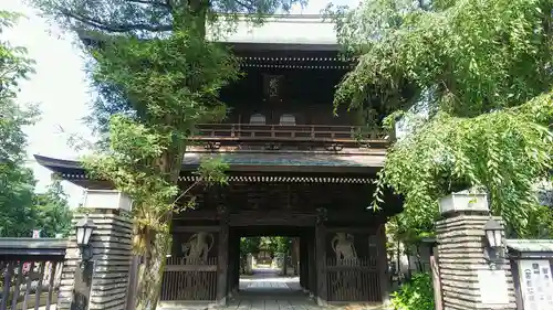 高安寺の山門