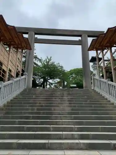 伊勢山皇大神宮の鳥居