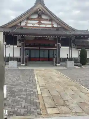 善光寺の本殿・本堂