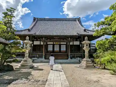 東勝寺の本殿・本堂
