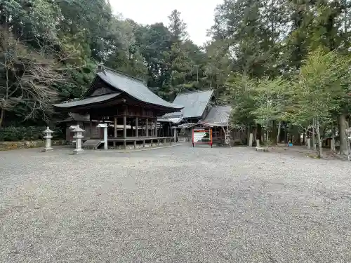 川田神社の{uncategorized: "未分類", other: "その他", undefined: "問題あり", building: "その他建物", grave: "お墓", sacred_gate: "鳥居", guardian: "狛犬", statue: "像", buddha: "仏像", history: "歴史", nature: "自然", garden: "庭園", animal: "動物", pagoda: "塔", temizu: "手水舎", mountain_gate: "山門・神門", sanctuary: "本殿・本堂", subordinate: "末社・摂社", art: "芸術", scenery: "景色", jizo: "地蔵", ema: "絵馬", goshuin: "御朱印", omikuji: "おみくじ", items: "授与品その他", amulet: "お守り", goshuincho: "御朱印帳", eats: "食事", festival: "お祭り", votive_dance: "神楽", shichigosan: "七五三参", wedding: "結婚式", experience: "体験その他", initially: "初詣", around: "周辺", anti_infection: "感染症対策"}