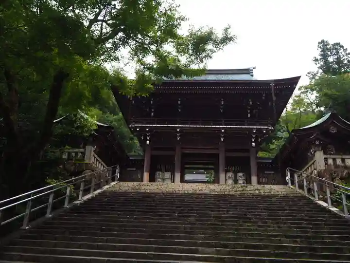 伊奈波神社の山門・神門