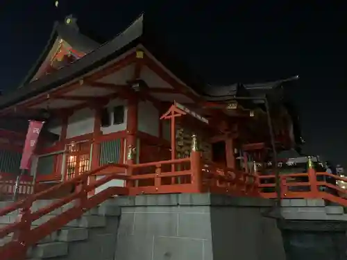 花園神社の本殿・本堂