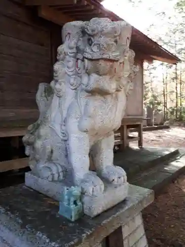 火産霊神社の狛犬