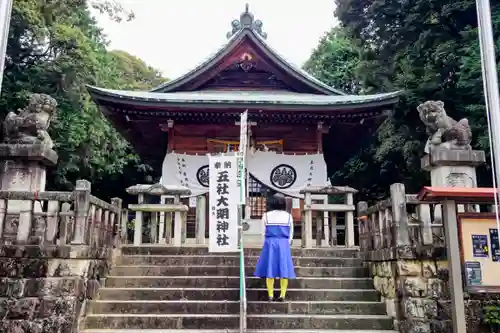 五社大明神社の本殿・本堂