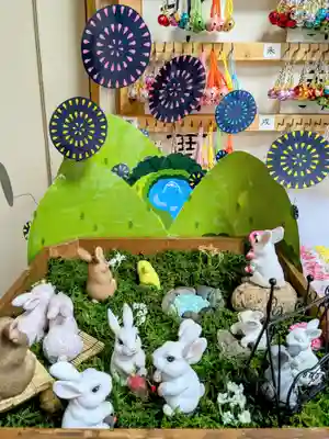 彌彦神社　(伊夜日子神社)の像