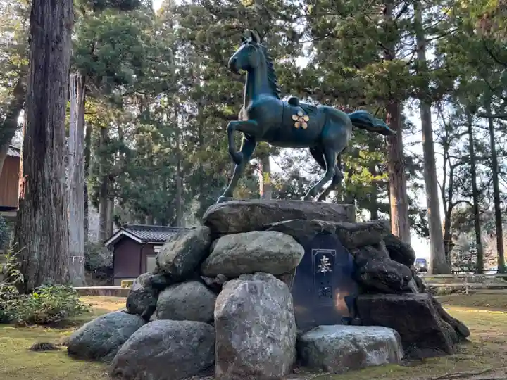 気多神社の像