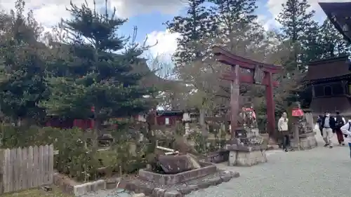 金峯山寺の末社・摂社