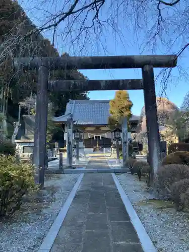 御嶽山神社の{uncategorized: "未分類", other: "その他", undefined: "問題あり", building: "その他建物", grave: "お墓", sacred_gate: "鳥居", guardian: "狛犬", statue: "像", buddha: "仏像", history: "歴史", nature: "自然", garden: "庭園", animal: "動物", pagoda: "塔", temizu: "手水舎", mountain_gate: "山門・神門", sanctuary: "本殿・本堂", subordinate: "末社・摂社", art: "芸術", scenery: "景色", jizo: "地蔵", ema: "絵馬", goshuin: "御朱印", omikuji: "おみくじ", items: "授与品その他", amulet: "お守り", goshuincho: "御朱印帳", eats: "食事", festival: "お祭り", votive_dance: "神楽", shichigosan: "七五三参", wedding: "結婚式", experience: "体験その他", initially: "初詣", around: "周辺", anti_infection: "感染症対策"}