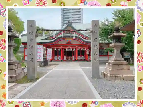 玉造稲荷神社の本殿