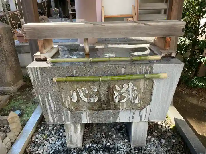 聖輪寺の{uncategorized: "未分類", other: "その他", undefined: "問題あり", building: "その他建物", grave: "お墓", sacred_gate: "鳥居", guardian: "狛犬", statue: "像", buddha: "仏像", history: "歴史", nature: "自然", garden: "庭園", animal: "動物", pagoda: "塔", temizu: "手水舎", mountain_gate: "山門・神門", sanctuary: "本殿・本堂", subordinate: "末社・摂社", art: "芸術", scenery: "景色", jizo: "地蔵", ema: "絵馬", goshuin: "御朱印", omikuji: "おみくじ", items: "授与品その他", amulet: "お守り", goshuincho: "御朱印帳", eats: "食事", festival: "お祭り", votive_dance: "神楽", shichigosan: "七五三参", wedding: "結婚式", experience: "体験その他", initially: "初詣", around: "周辺", anti_infection: "感染症対策"}