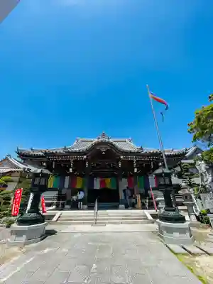 無量寺の本殿・本堂