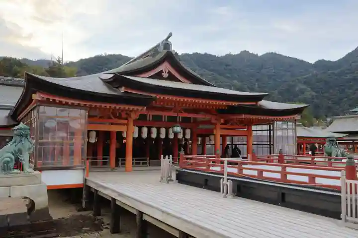 厳島神社(広島県)