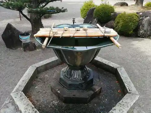 道成寺の手水舎