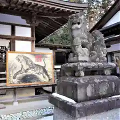 鏡石鹿嶋神社の狛犬