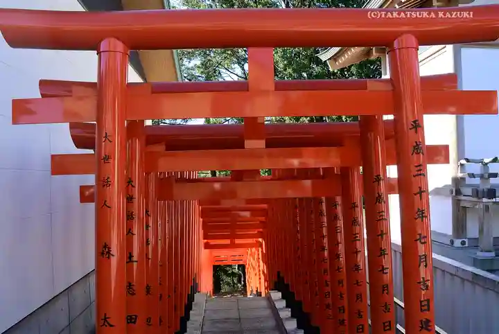 神鳥前川神社の鳥居