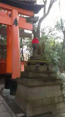 伏見稲荷大社の狛犬