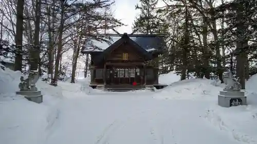 多寄神社の本殿