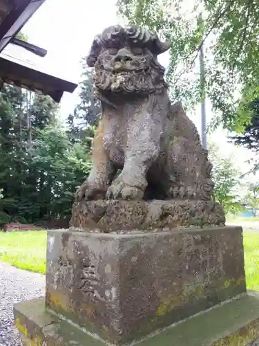 辨華別神社の狛犬