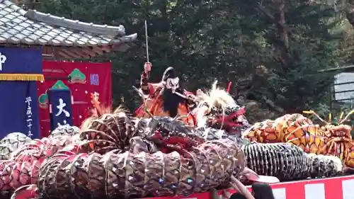 西照神社の神楽