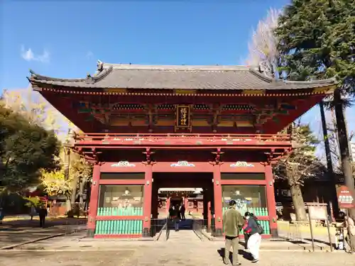 根津神社の山門・神門