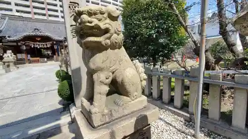 富島神社の狛犬