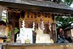 森三吉神社の末社