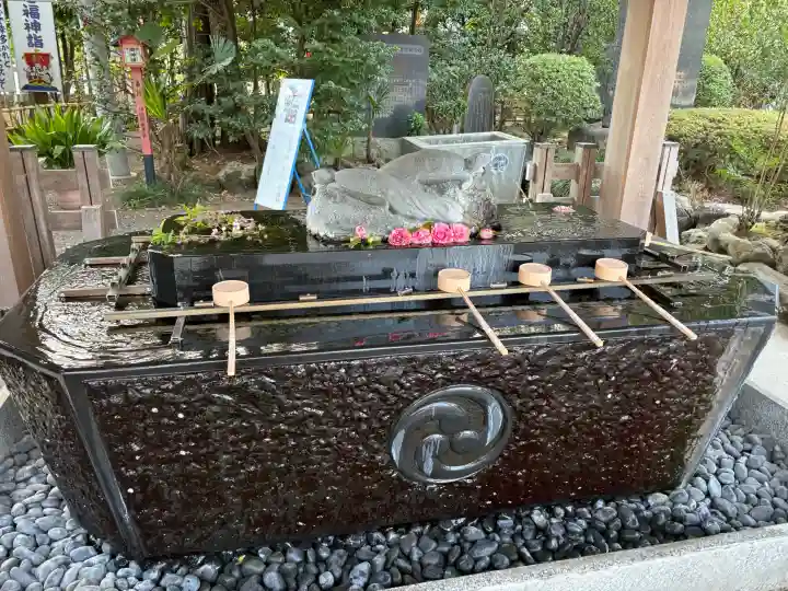 亀ケ池八幡宮の{uncategorized: "未分類", other: "その他", undefined: "問題あり", building: "その他建物", grave: "お墓", sacred_gate: "鳥居", guardian: "狛犬", statue: "像", buddha: "仏像", history: "歴史", nature: "自然", garden: "庭園", animal: "動物", pagoda: "塔", temizu: "手水舎", mountain_gate: "山門・神門", sanctuary: "本殿・本堂", subordinate: "末社・摂社", art: "芸術", scenery: "景色", jizo: "地蔵", ema: "絵馬", goshuin: "御朱印", omikuji: "おみくじ", items: "授与品その他", amulet: "お守り", goshuincho: "御朱印帳", eats: "食事", festival: "お祭り", votive_dance: "神楽", shichigosan: "七五三参", wedding: "結婚式", experience: "体験その他", initially: "初詣", around: "周辺", anti_infection: "感染症対策"}